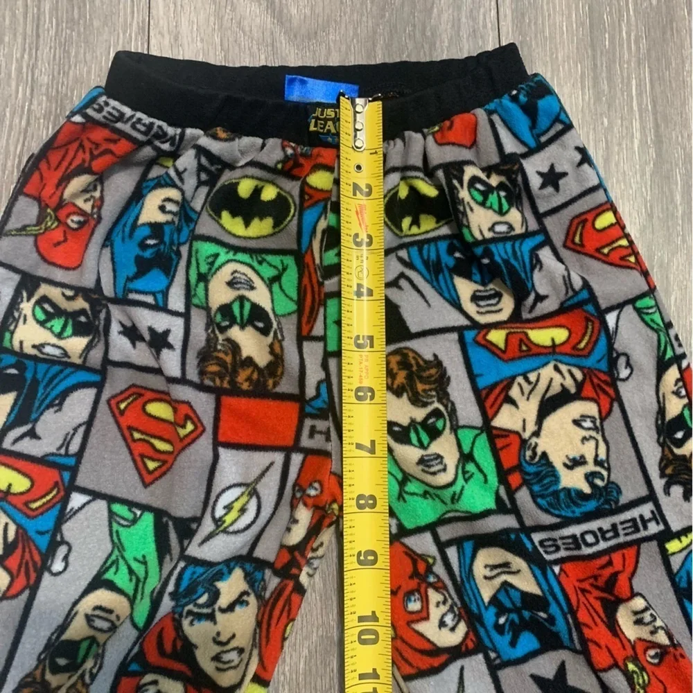 Justice League Kids Graphic Pijamas‎ Size 6